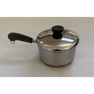Vintage Revere Ware 1.5 Quart Copper Bottom Sauce Pan Pot with Lid